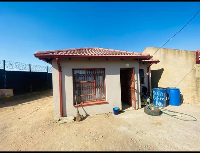 3 BEDROOM HOUSE FOR SALE IN KAALFONTEIN